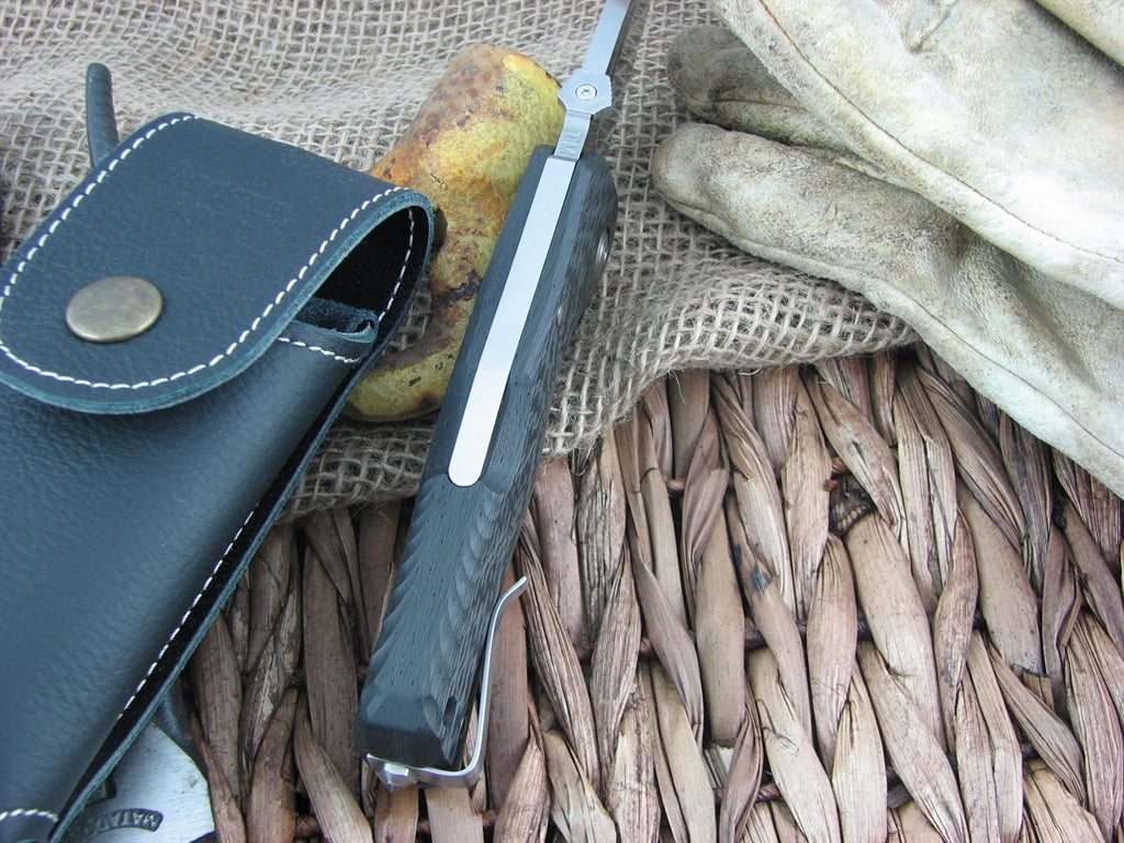 Lion Steel TM1 blade Monolithic Carbon Fiber handles Sleipner steel TM1-CS image 2