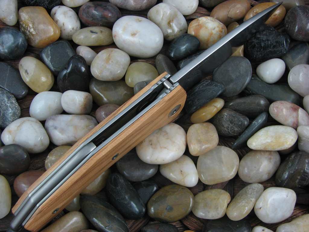 LionSteel KUR Linerlock Olive Wood Handles Stonewash Sleipner Steel KUR-UL image 3