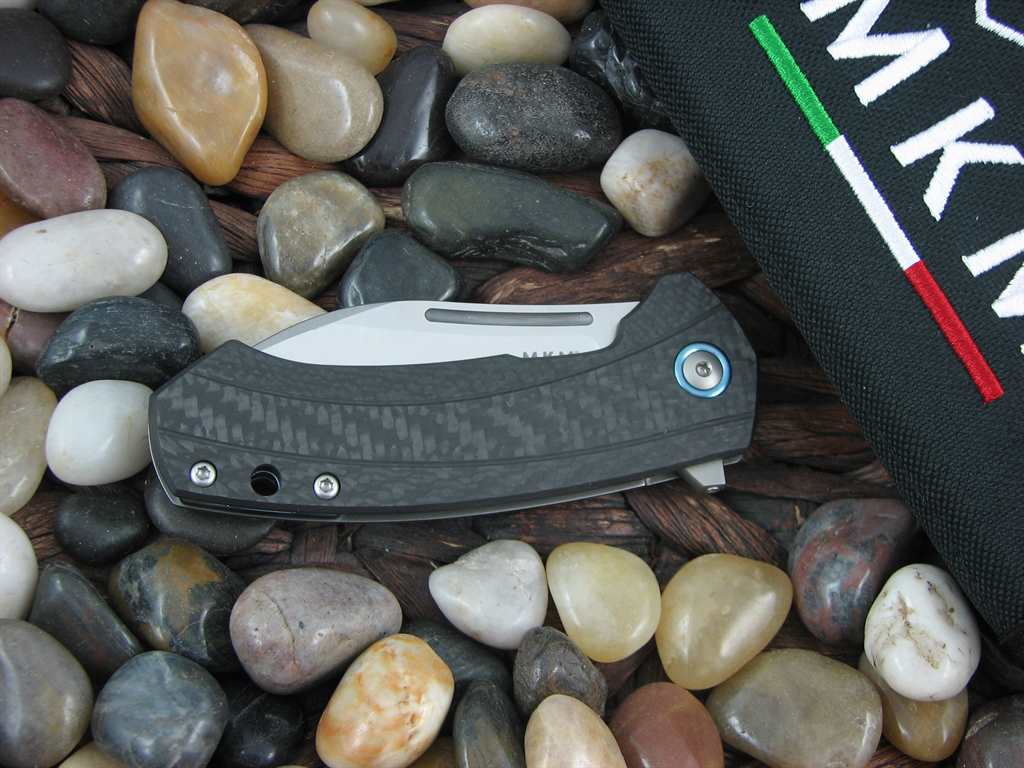 MKM lionSteel Jesper Voxnaes Colvera Framelock Carbon Fiber Handles Satin M390 Steel MKLS02CT image 1