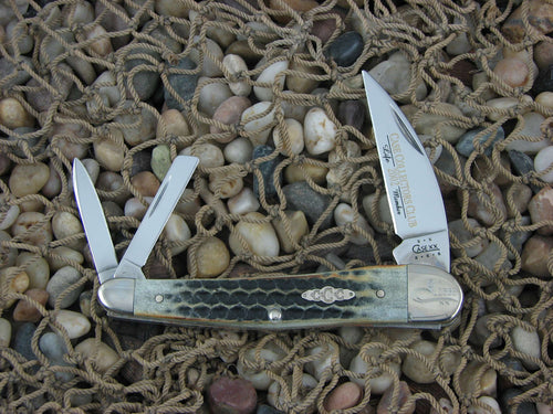 Case Collectors Club 2002 Burnt Moss Bone Seahorse Whittler with TruSharp steel 6355 01523