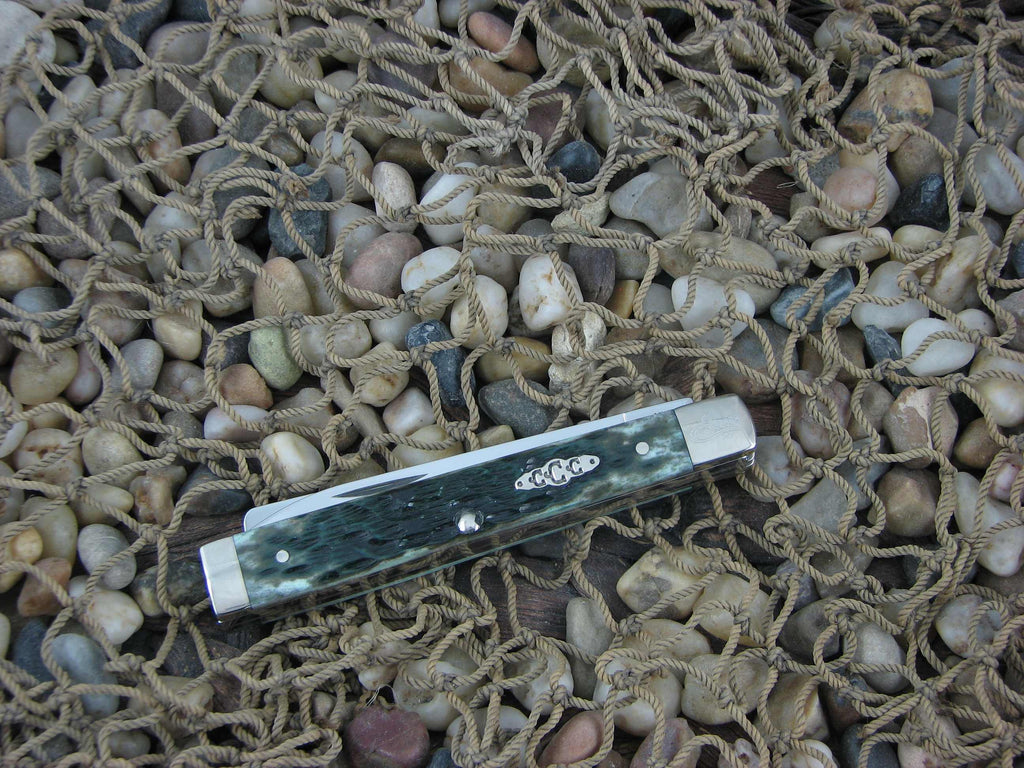 Case Collectors Club 2003 Green Jigged Bone Doctors with TruSharp steel 6285 01961