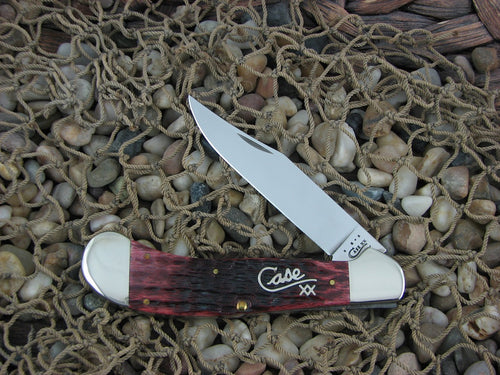 Case XX 2011 Walnut Jigged Bone Large Saddlehorn with TruSharp steel 61100 CA13160