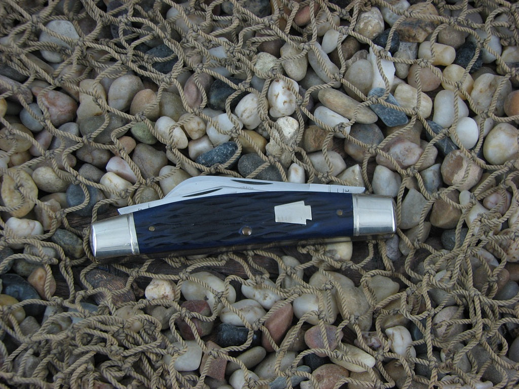 Schatt & Morgan 1997 Blue Jigged Bone Congress Whittler with 420HC steel O43431