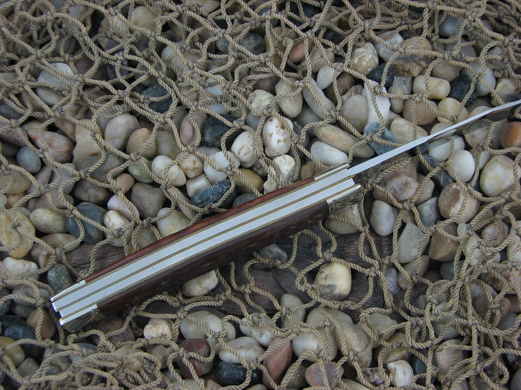 Schatt & Morgan 2001 Brown Jigged Bone Large Stockman with 420HC steel O43149