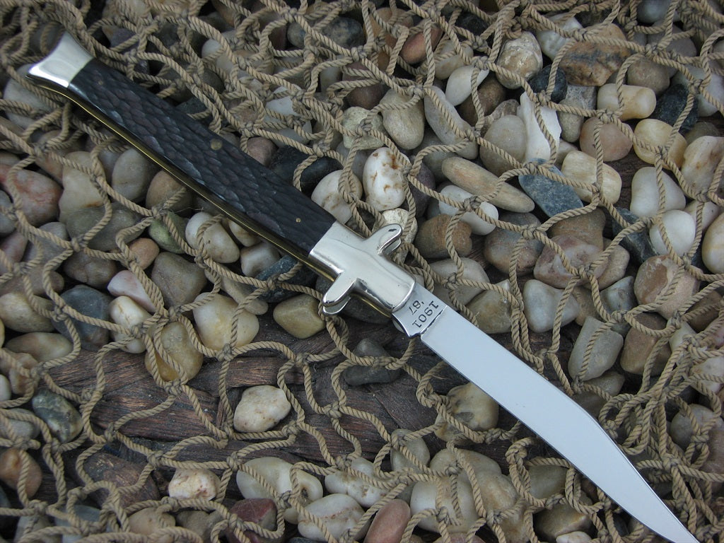 Winchester Knives 1987 Dark Bone Fishtail with Carbon steel 1901 W151901