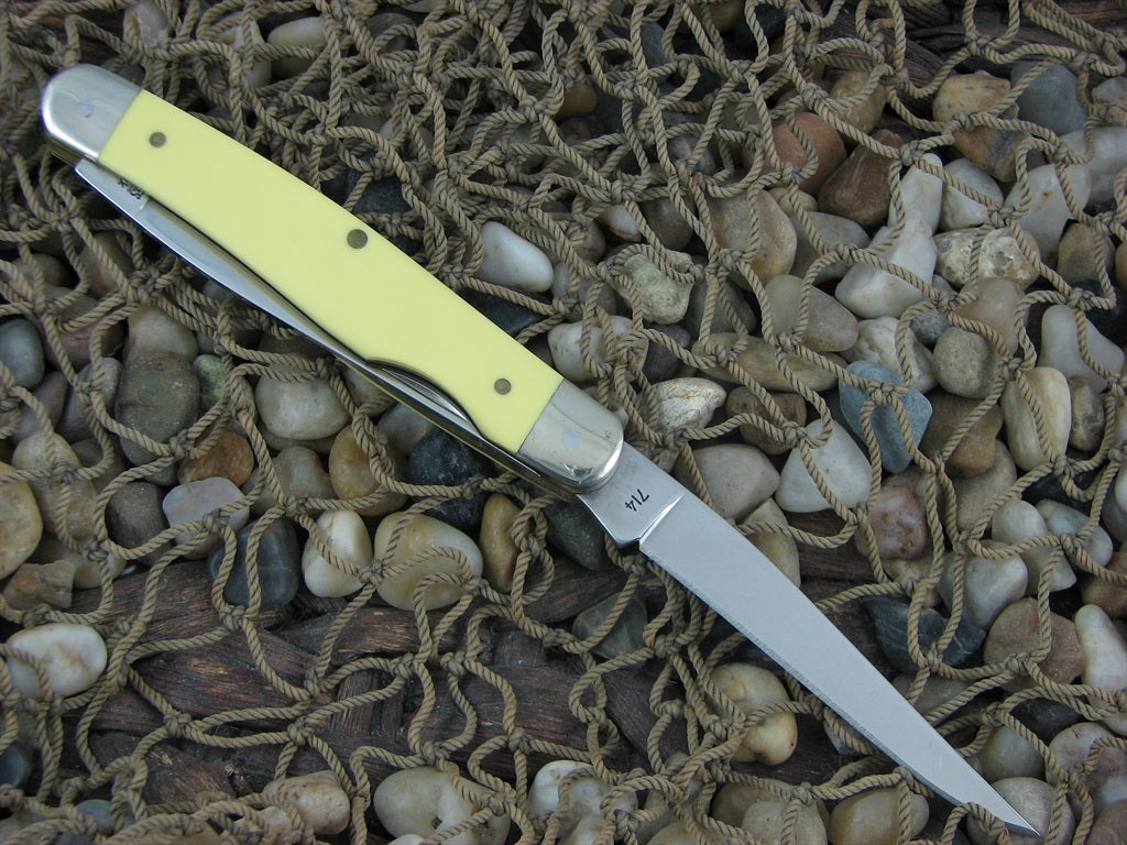 Camillus USA  Yellow Delrin Muskrat with Carbon steel Model 714 714Y