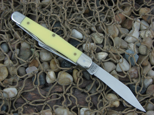 Camillus USA 1997 Yellow Delrin Stockman with Carbon steel Model 22LR6