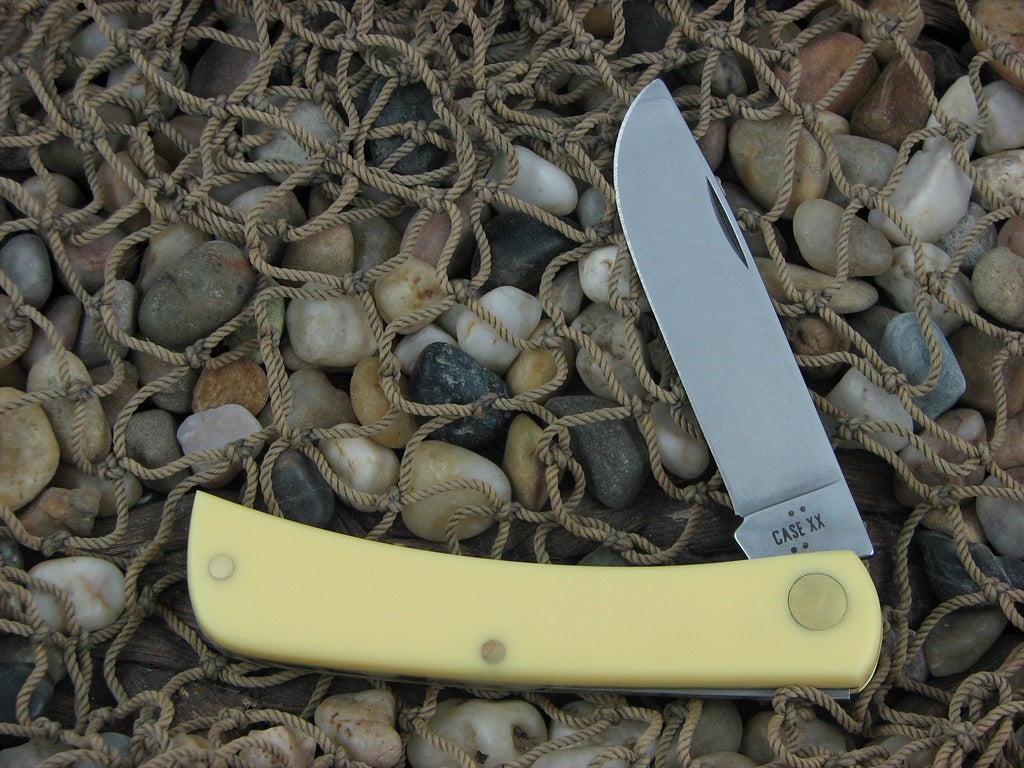 W.R. Case  Yellow Delrin Sodbuster Jr with Carbon steel 3137 00032