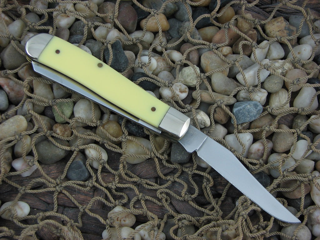 Case Knives 2000 Yellow Delrin Oklahoma Mini Trapper with CV steel 3207 00029
