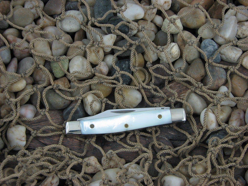 Case Cutlery 1995 Genuine Pearl Pen Knife with TruSharp steel 8233 00830