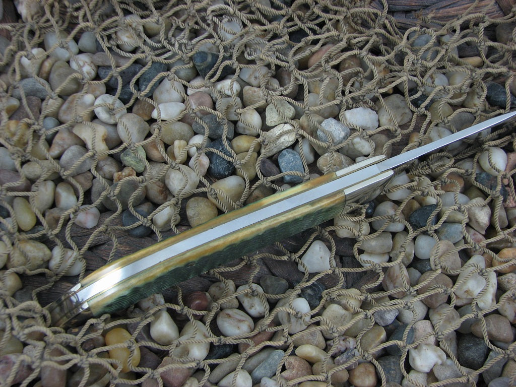 Case Classic Tested 1990 Green Bone Clasp with Carbon steel 6172 Bulldog