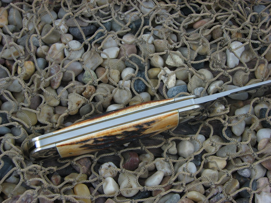 Case Classic Brothers 1995 Burnt Stag Sunfish Elephant Toe with Carbon steel 52050