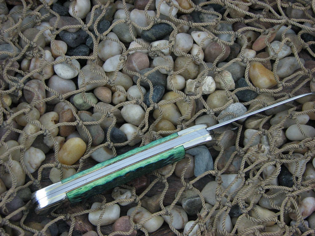 Case Cutlery 2005 Circle C Kentucky Bluegrass Bone Canoe TruSharp 62131