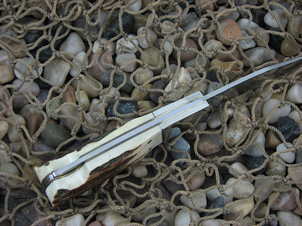 Elk Horn 1980 Stag Lockback with Stainless steel Model