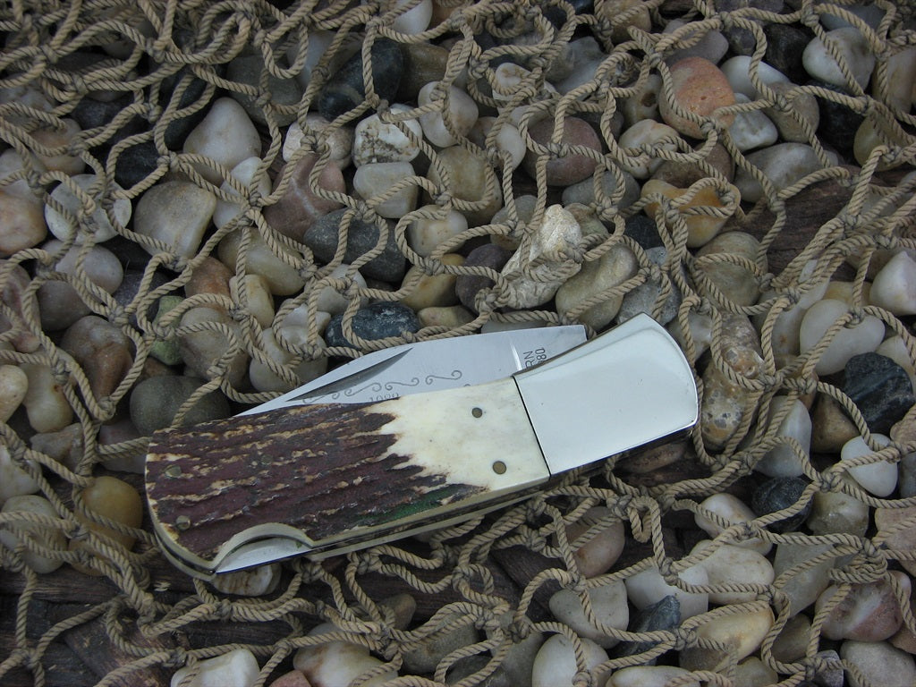 Elk Horn 1980 Stag Lockback with Stainless steel Model