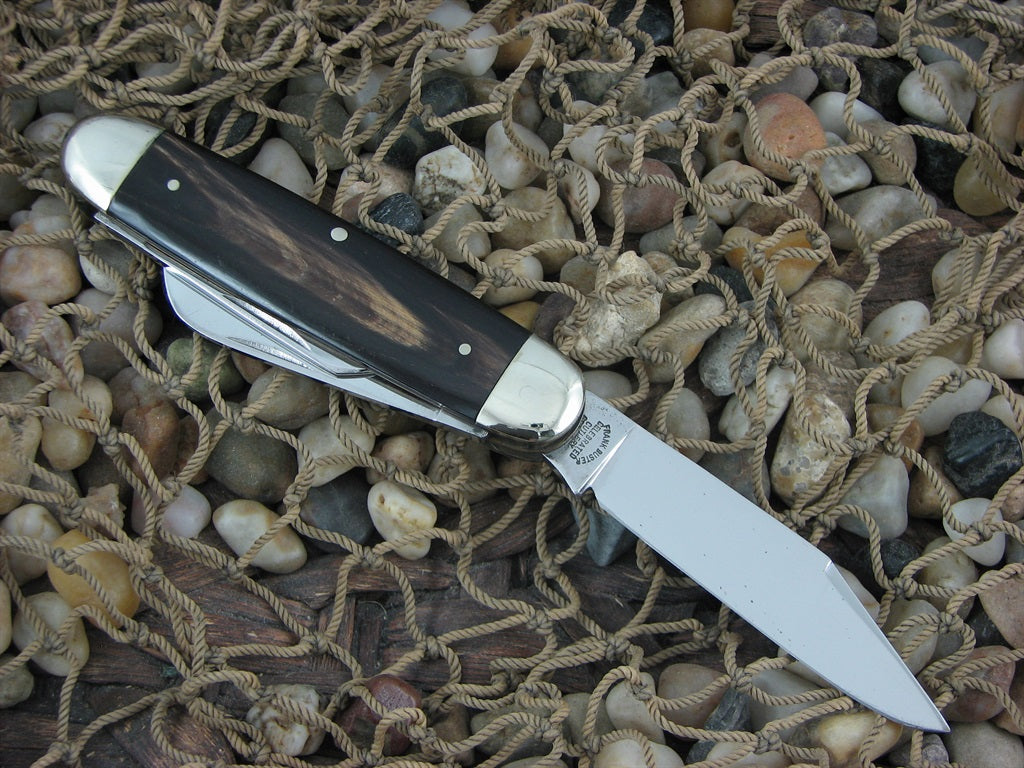 Fight'n Rooster 1985 Buffalo Horn Cattleman with Carbon steel