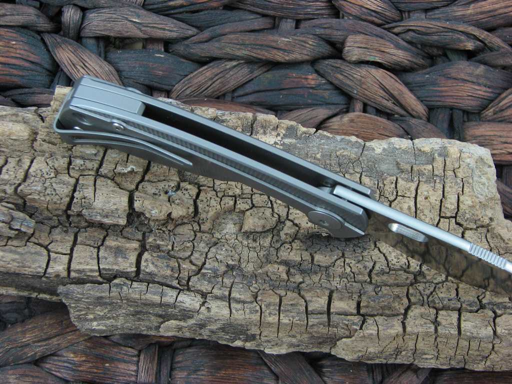 Viper Cutlery Lille Framelock Titanium Handles Satin M390 Steel V5962TITI image 1