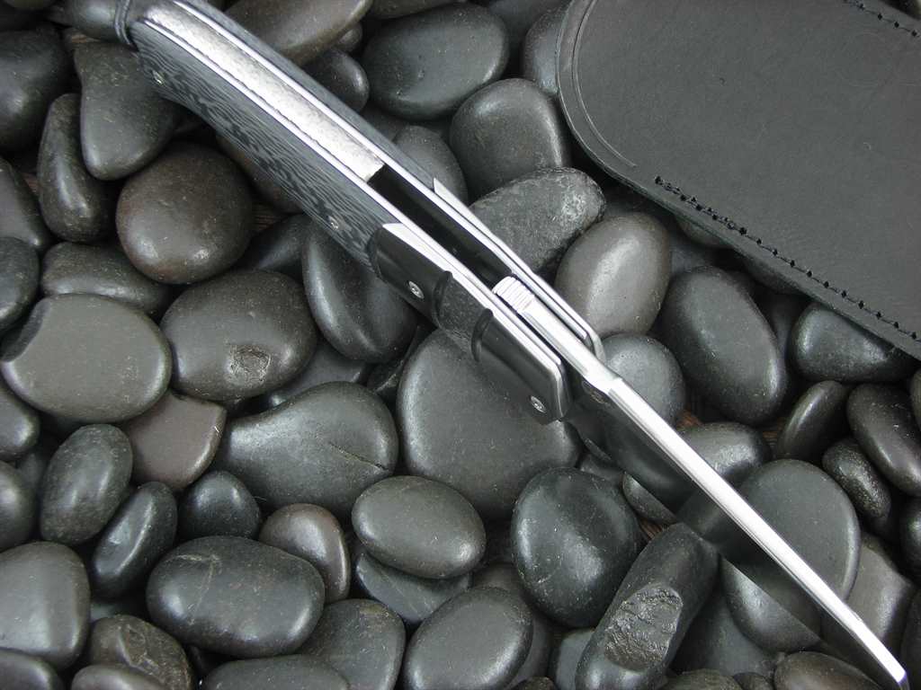 Viper Cutlery Novis Linerlock Carbon Fiber Handles Satin M390 Steel V5974FC image 3