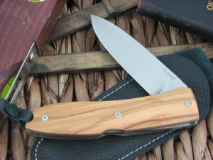 Lion Steel Opera Spear blade Olive Wood handles D2 steel 8800UL