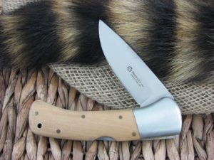 Maserin Cutlery Hunter 1 blade Olive Wood handles 440C steel Satin finish 760-OL