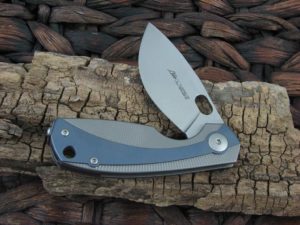 Viper Cutlery Lille with Blue Titanium handles V5962TIBL
