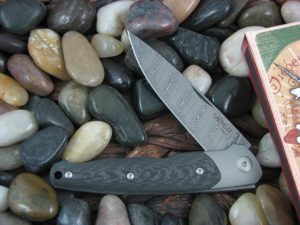 Viper Knives Key with Carbon Fiber handles VA5978FC