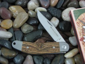 Viper KnivViper Knives Sowbelly with Bocote Wood handles VPCK0712BOes Sowbelly with Carbon Fiber handles VPCK0712FC