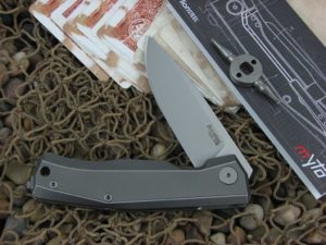 lionSteel Cutlery MYTO with Titanium handles MT01GY