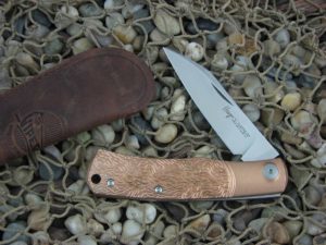 Viper Knives Hug with Bronze Wolf handles V5990BRW